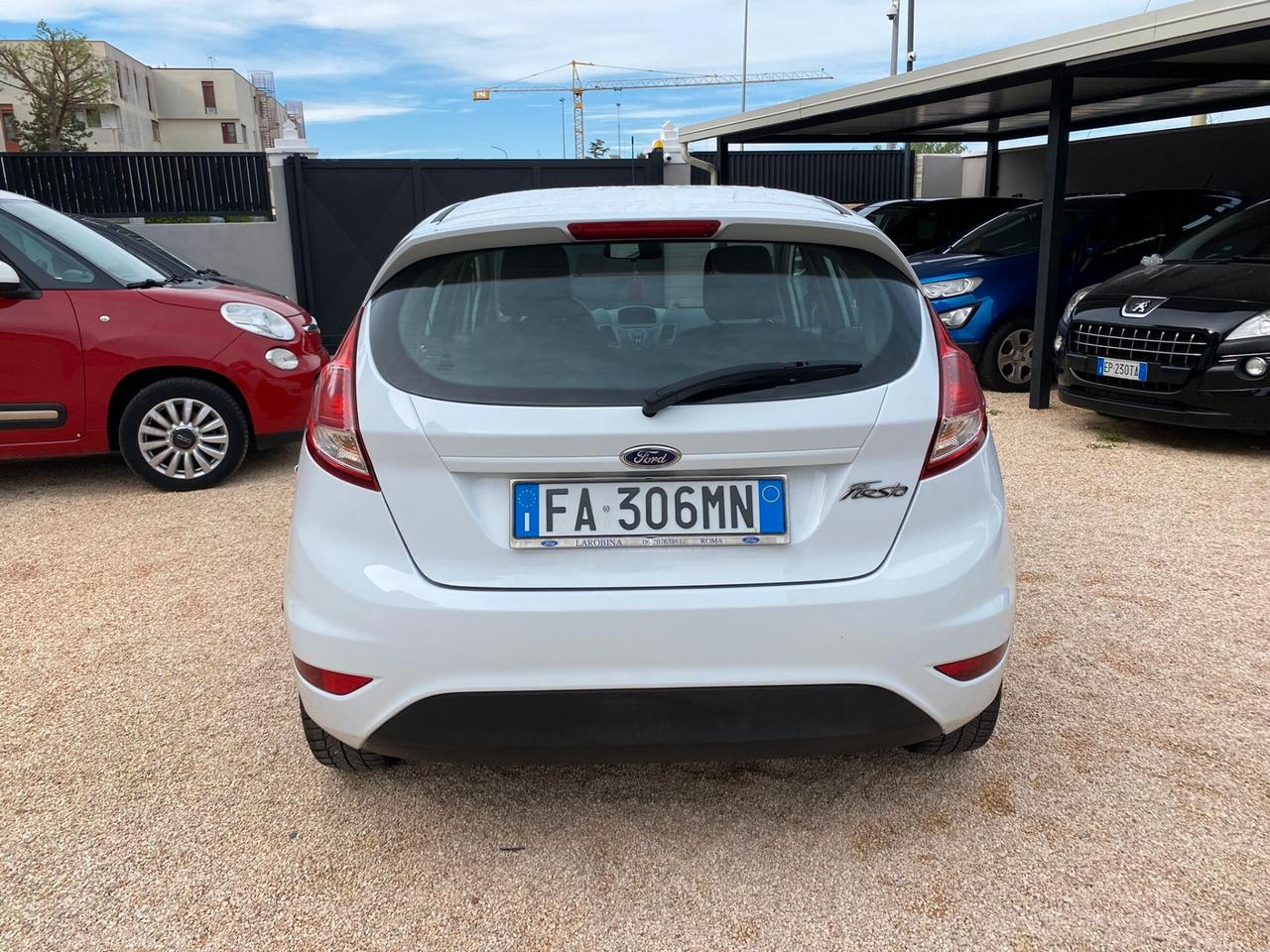 Ford Fiesta 1.5 TDCi 75CV 5 porte Black & White Edition