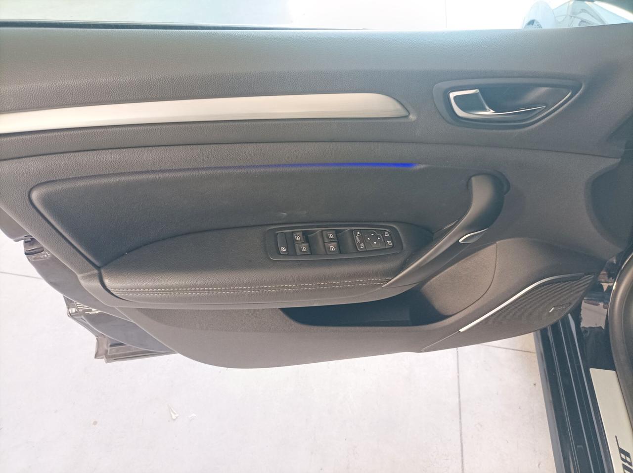 Renault Mégane dCi 8V 110 CV EDC Energy Intens