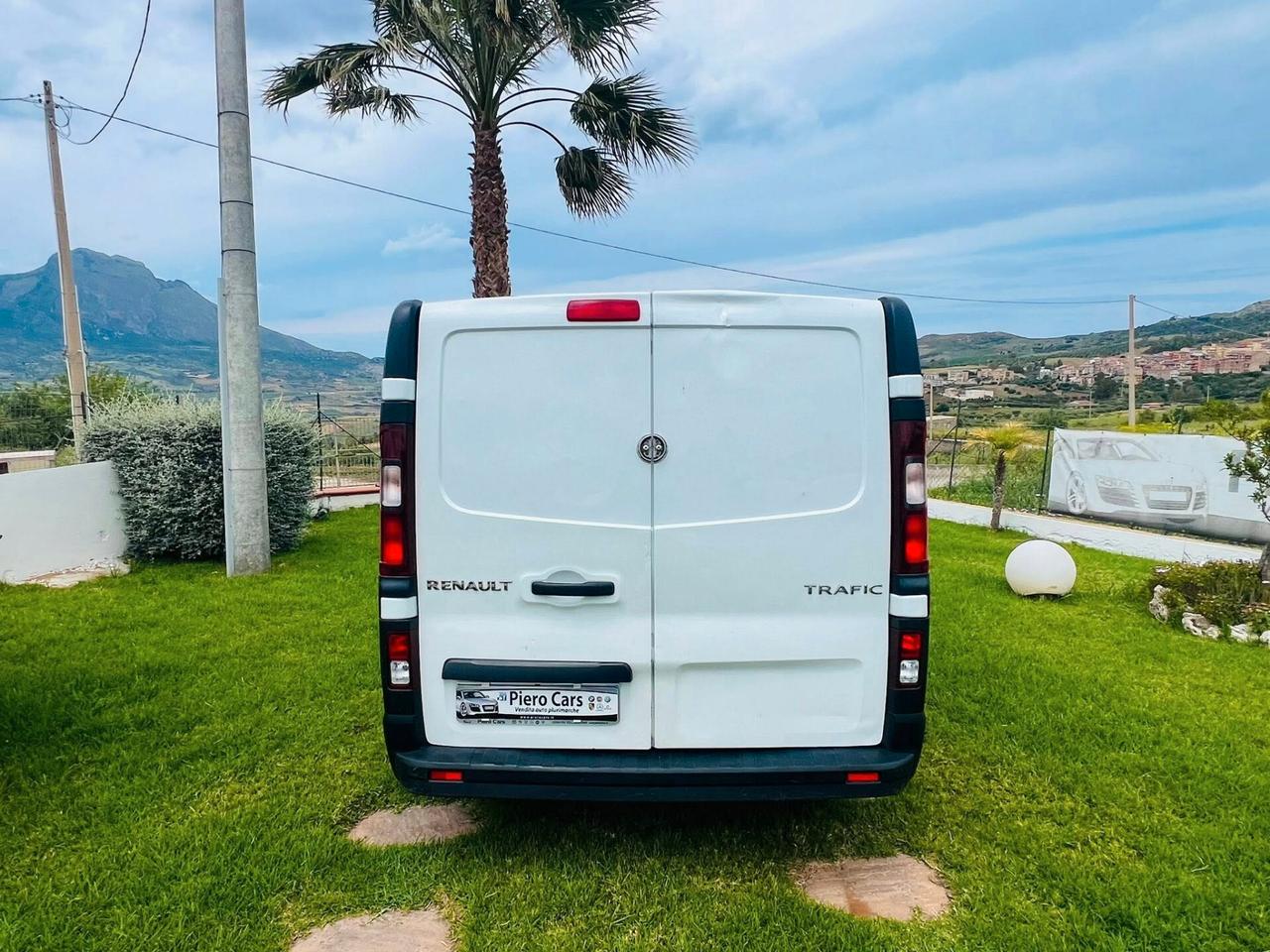 RENAULT TRAFIC 3 POSTI 1.6 DCI 125CV ANNo 2017