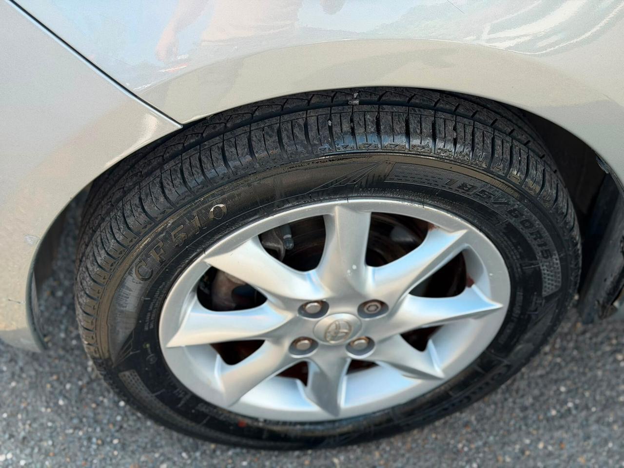 Toyota Yaris 1.3 5 porte Navi