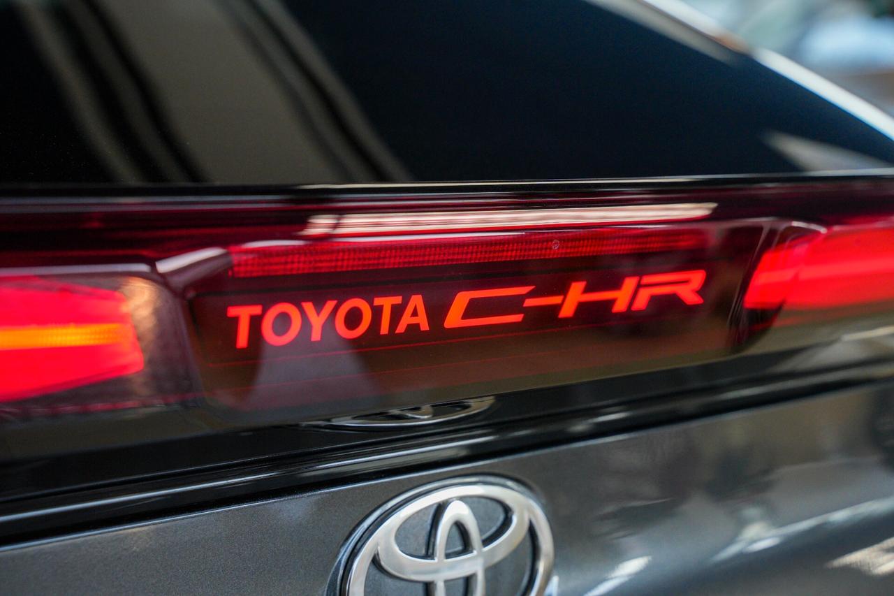 Toyota C-HR 1.8 HV Trend