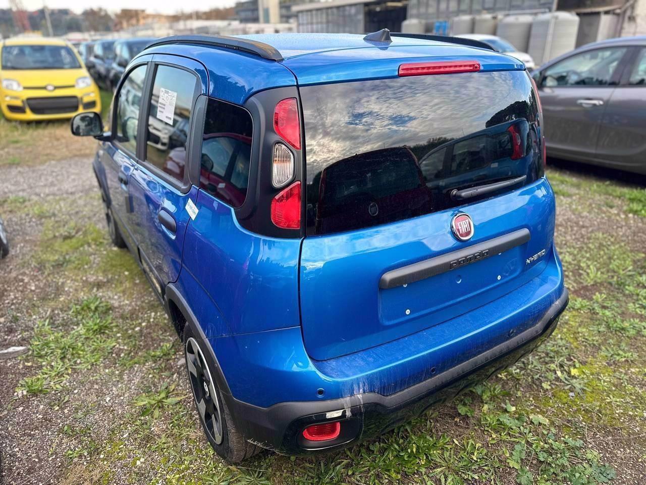 FIAT Pandina III 2024 Cross - Pandina Cross 1.0 firefly hybrid s&s 70cv
