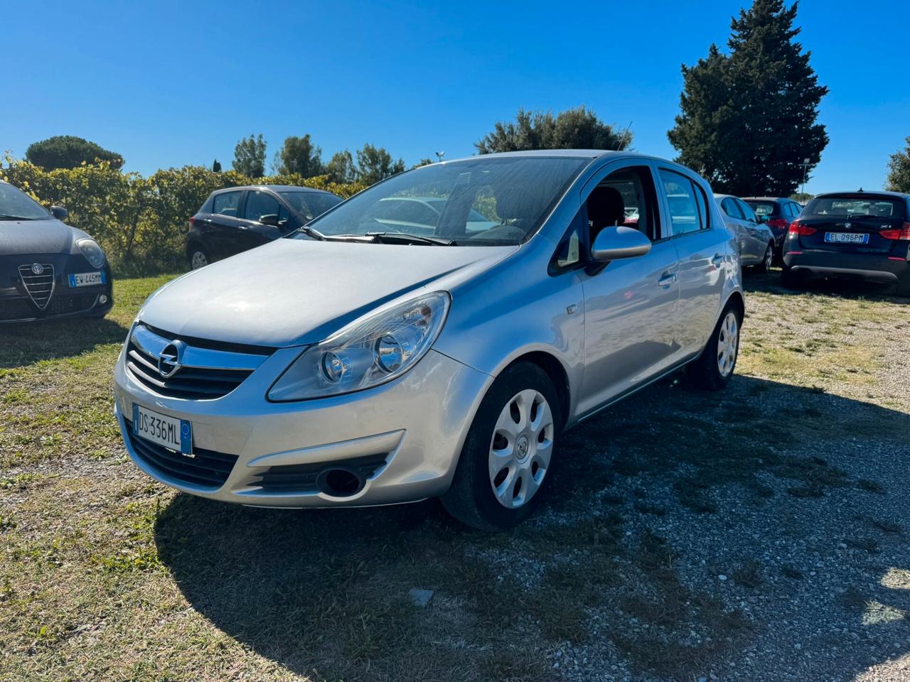 Opel Corsa 1.2 5 porte SOLAMENTE 113.000 KM