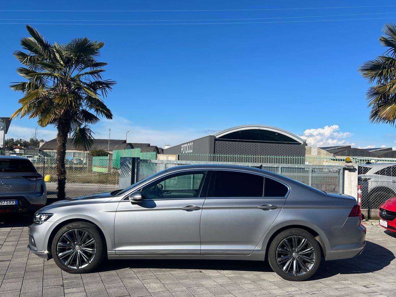 Volkswagen Passat 2.0 TDI DSG Executive FINANZIABILE