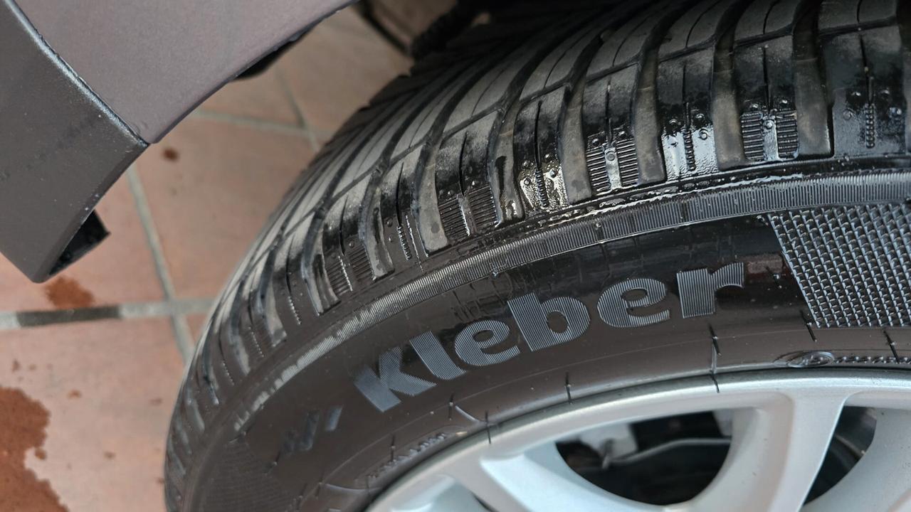 Ford C-Max C-Max7 2.0 TDCi 115CV Powershift Titanium