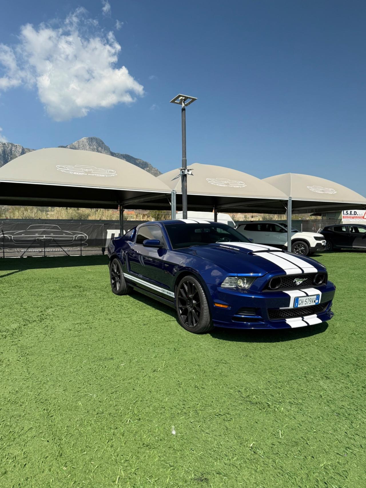 Ford Mustang GT 5.0 V8 NO SUPERBOLLO