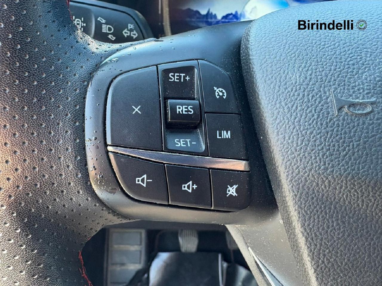 FORD Kuga 3ª serie - Kuga 1.5 EcoBlue 120 CV 2WD ST-Line