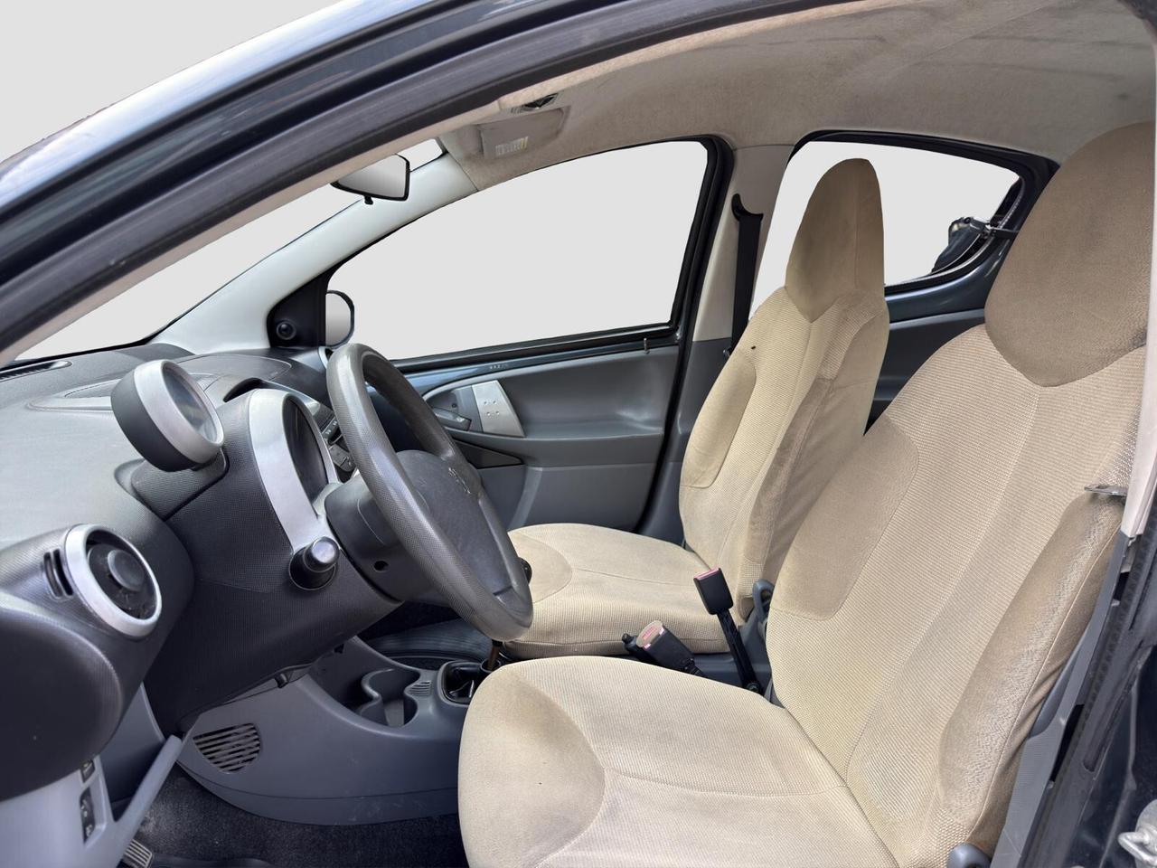 Peugeot 107 5p 1.0 68cv Sweet Years 2007