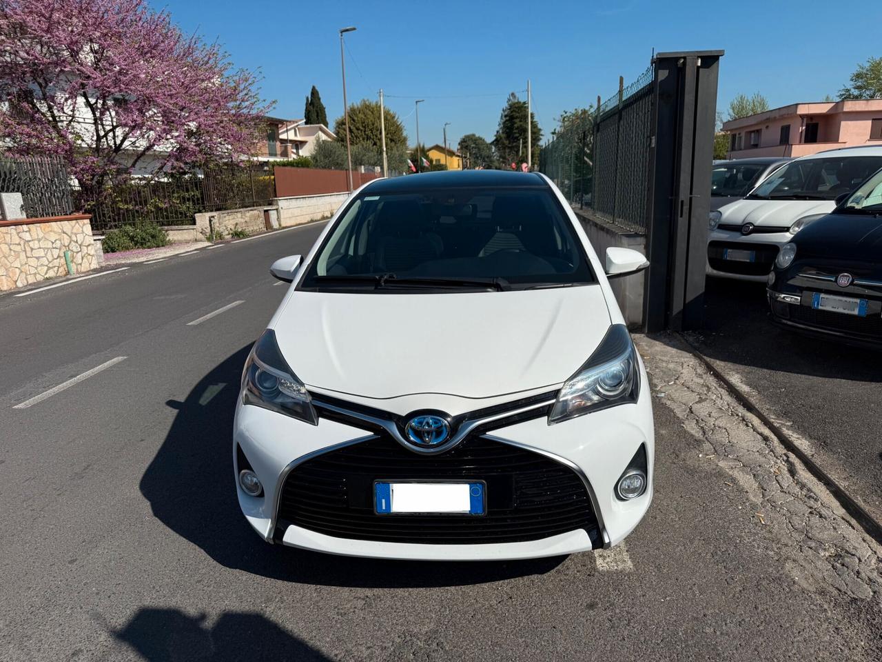 Toyota Yaris 1.5 Hybrid 5p - Full opt - Automatica - Tutto incluso