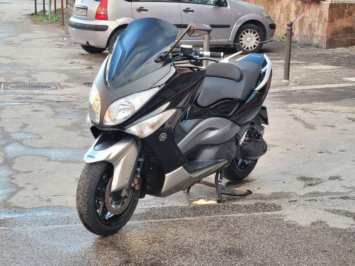 Yamaha - T-Max 500 -