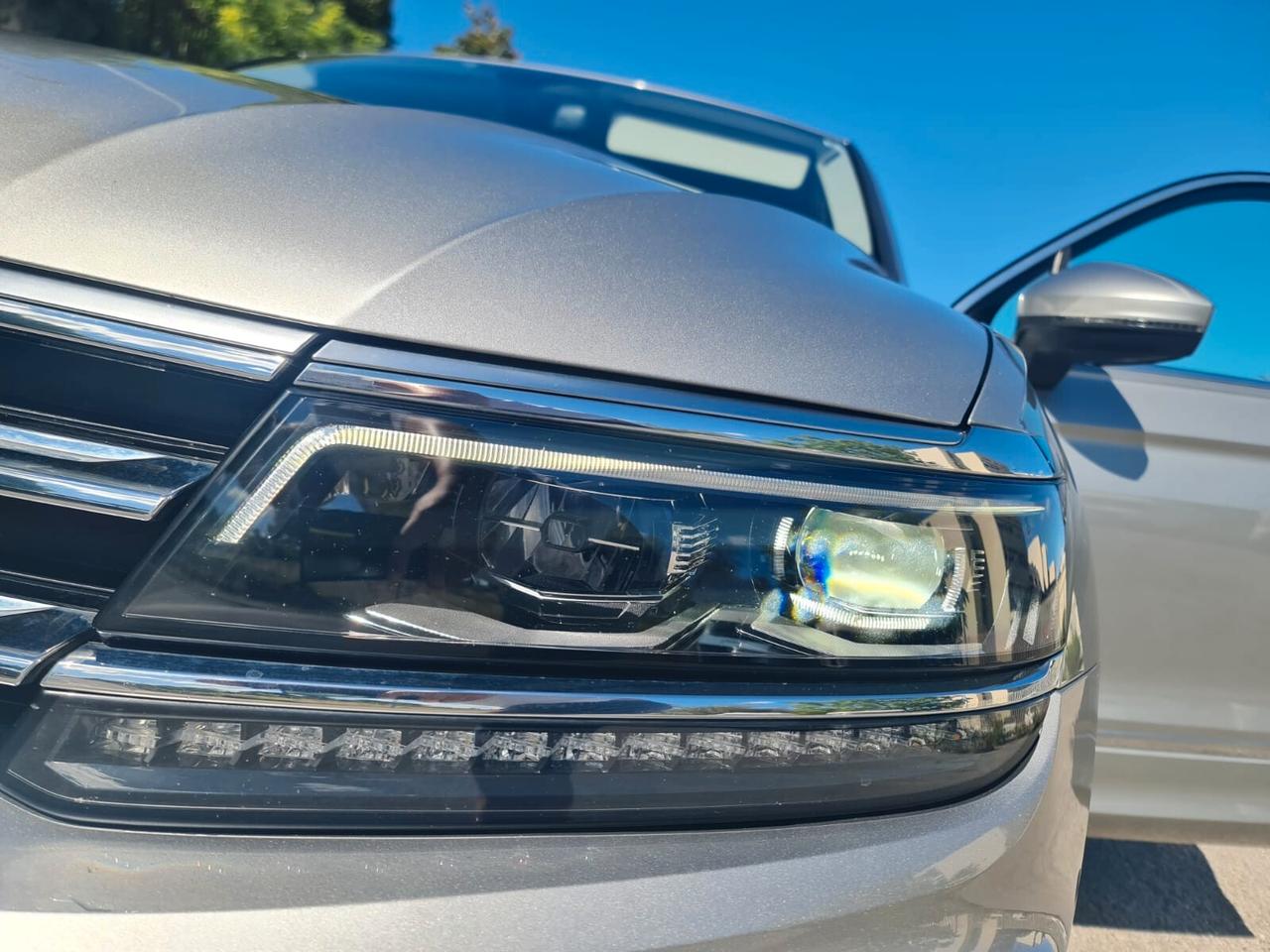Volkswagen Tiguan 2.0 TDI 150 CV SCR DSG 4MOTION R-Line