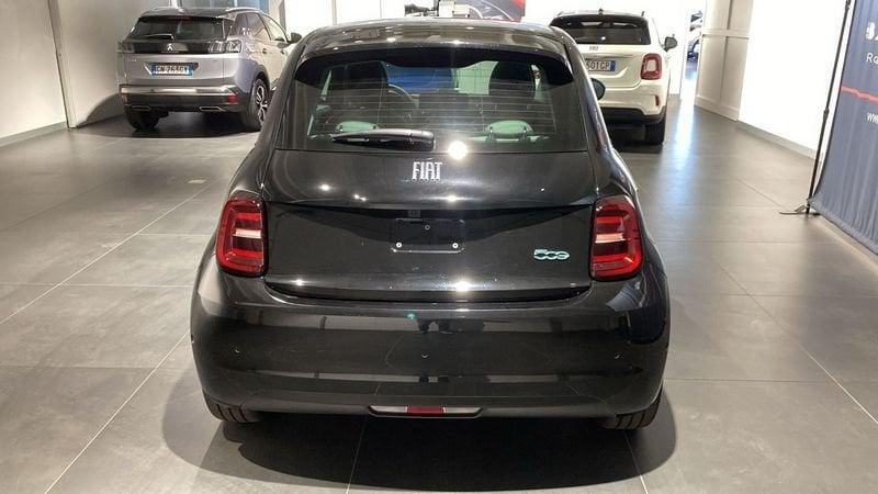 FIAT 500 La Prima 3+1