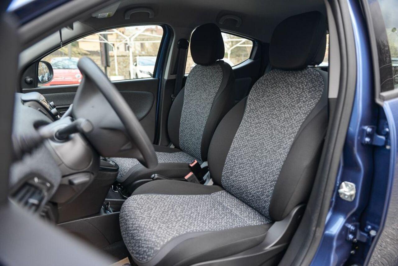 LANCIA Ypsilon III 2021 - Ypsilon 1.0 firefly hybrid Silver s&s 70cv