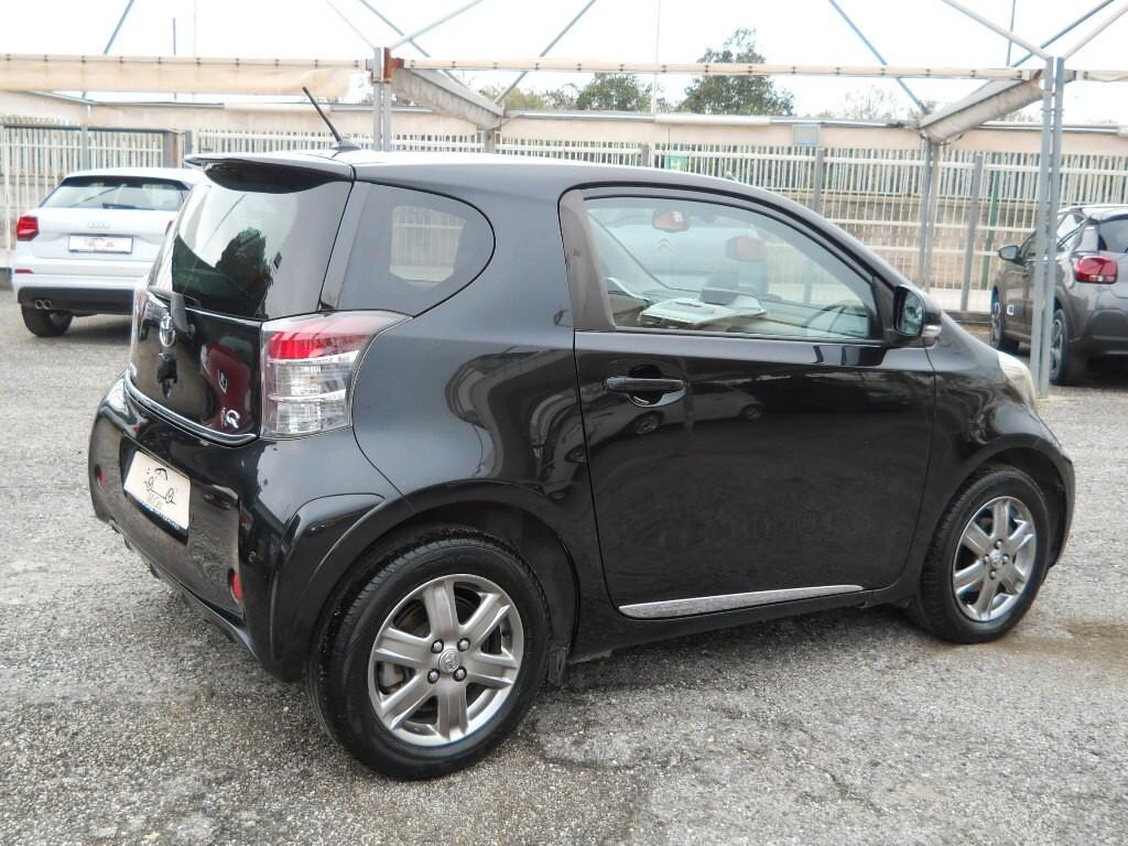 Toyota iQ 1.4 DIESEL 66 KW 90 CV 6 MARCE OK NEO PATENTATI