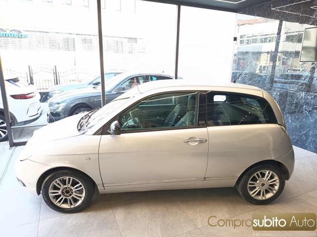 LANCIA Ypsilon 1.2 69 CV Unyca
