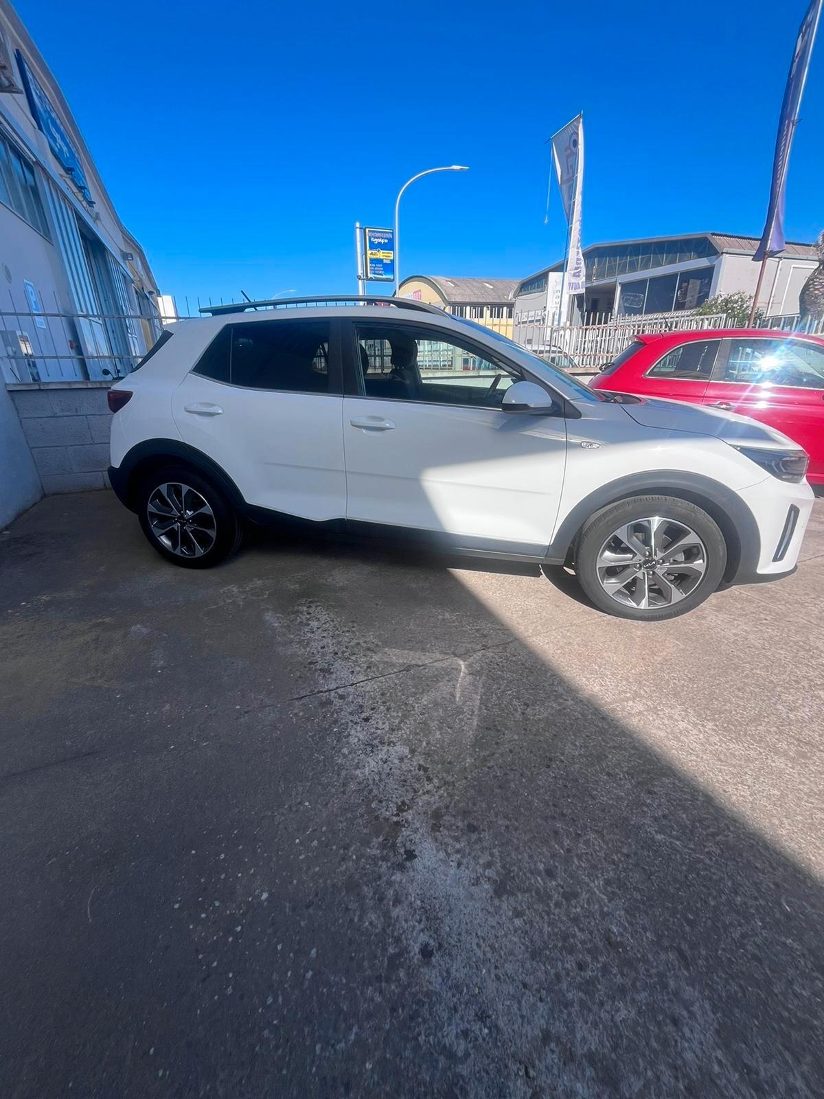 Kia Stonic 1.0 T-GDi 100 CV MHEV iMT Style