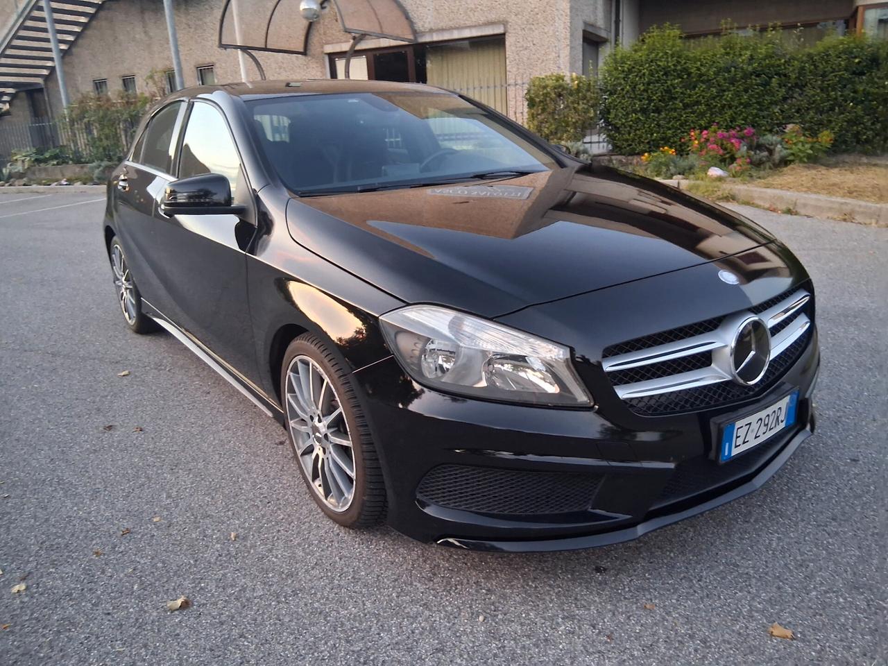 CELL 320 147 1147 WUATSAPP WUATSAPP 3276540940 A 160 CDI Automatic Dark Night Edition