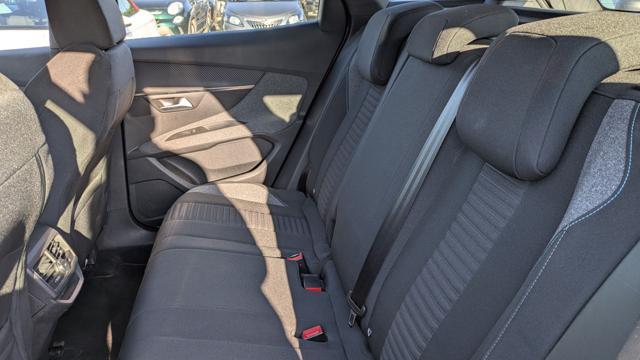 PEUGEOT 3008 Active 1.2cc 130cv CAMERA POST. ANDROID/IOS CRUISE