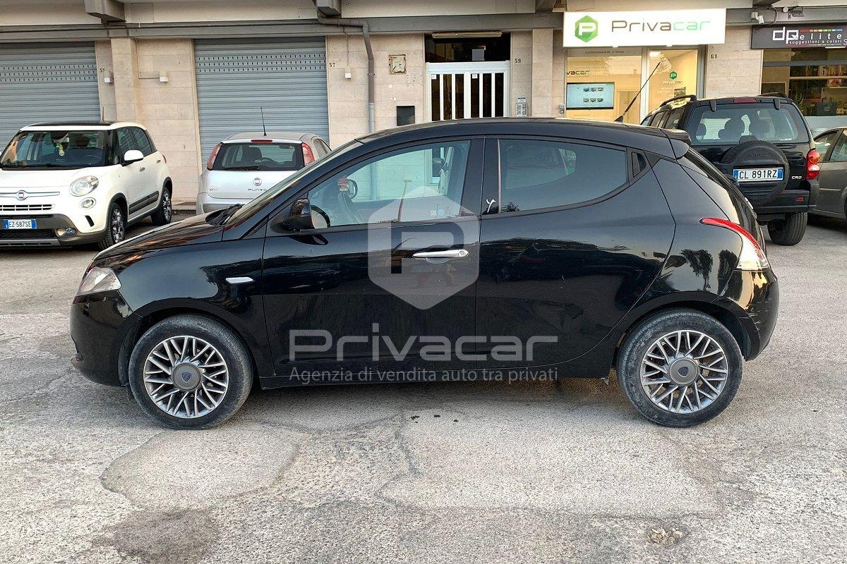 LANCIA Ypsilon 1.3 MJT 16V 95 CV 5 porte S&S Black&Red