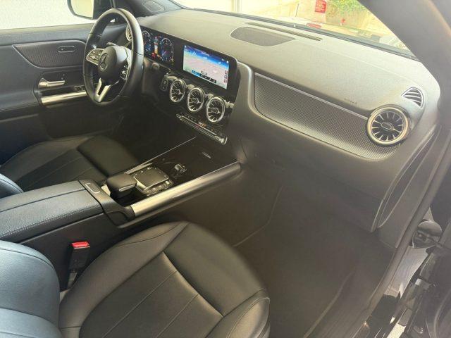 MERCEDES-BENZ GLA 200 d Automatic 4Matic Sport Plus