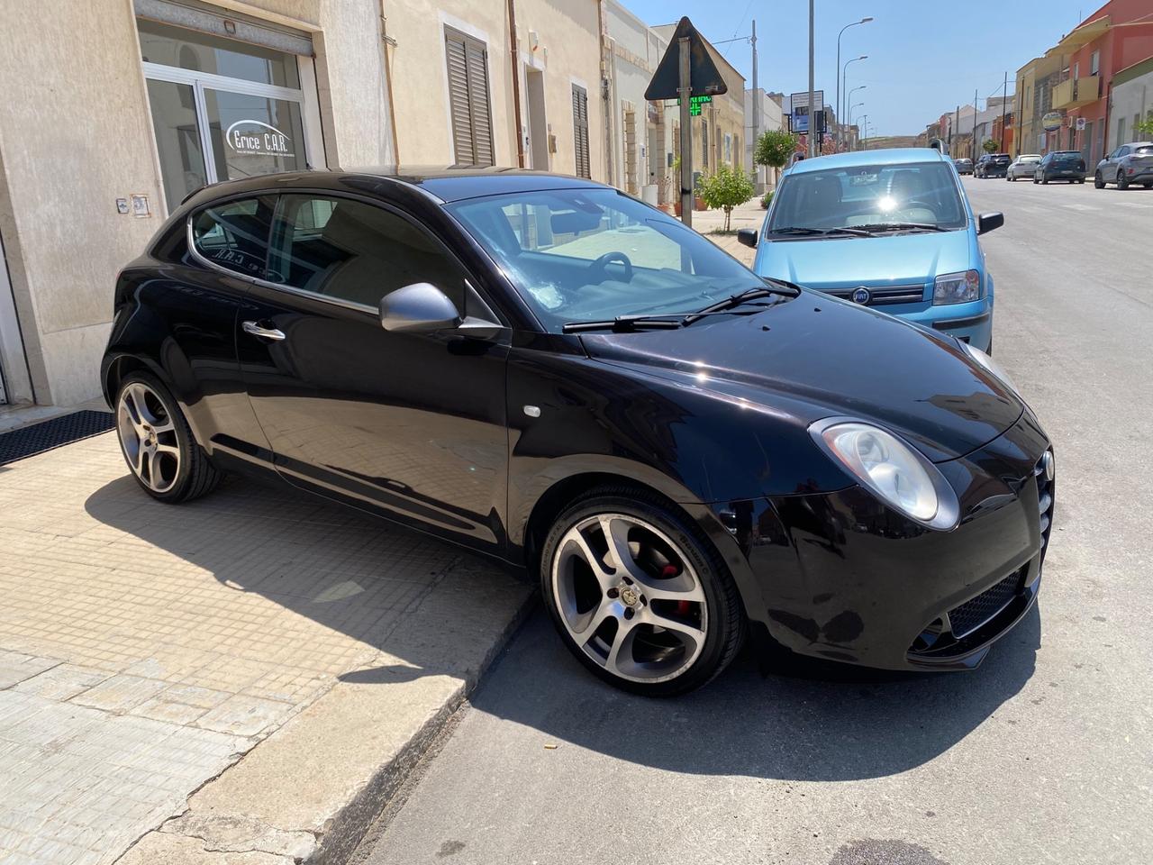Alfa Romeo MiTo 1.6 JTDm 16V Distinctive Sport Pack
