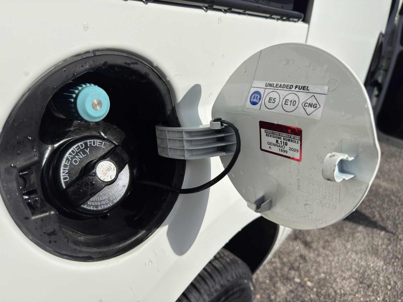 Fiat Fiorino 1.4 CNG NP 70 CV CARGO-METANO BENZINA-POKI KM-