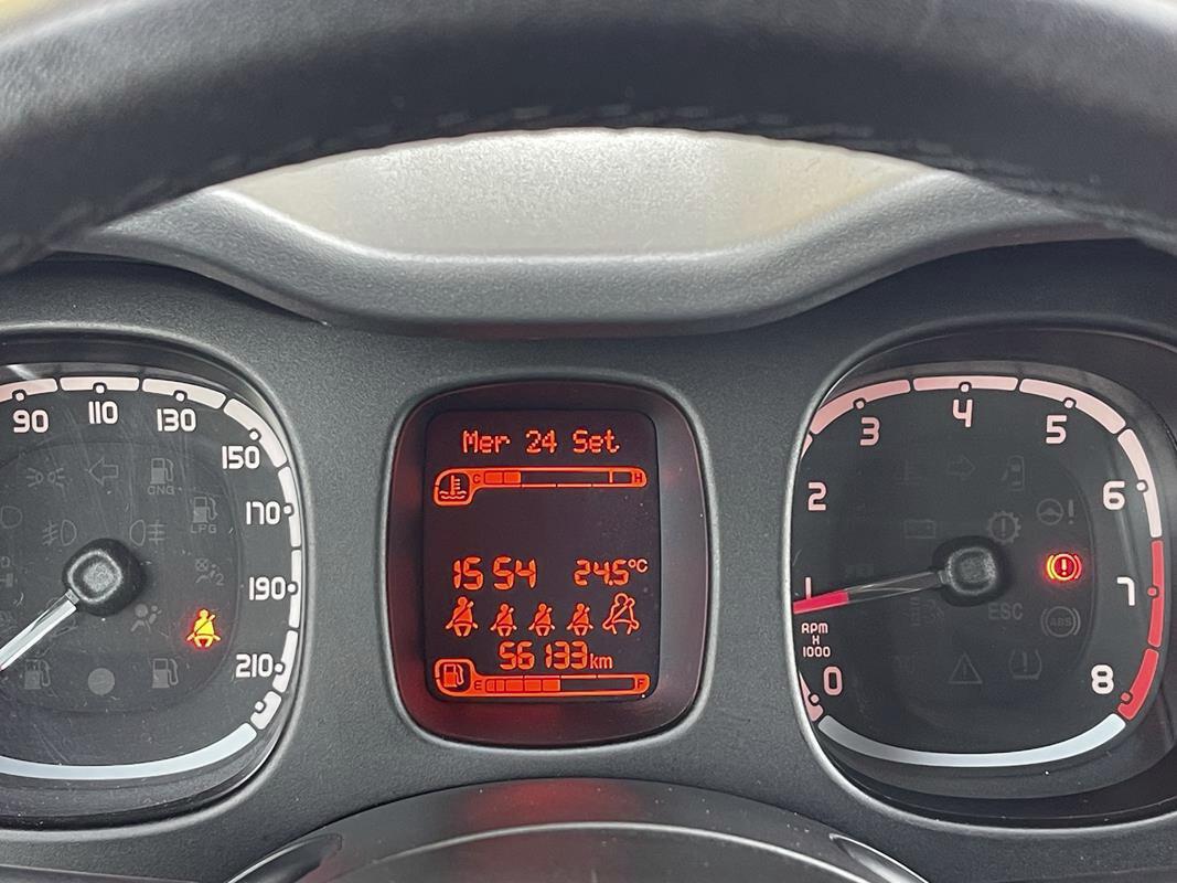 Fiat Panda 1.2 Lounge "Uconnect Bluetooth - Clima automatico -Volante multifunzione " Aziedali