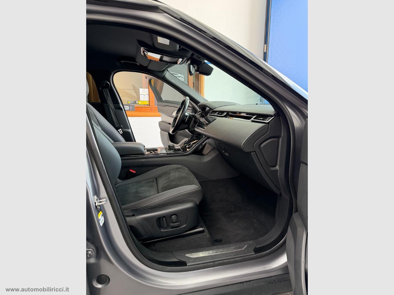 LAND ROVER RR Velar 2.0 Si4 250 CV R-Dynamic