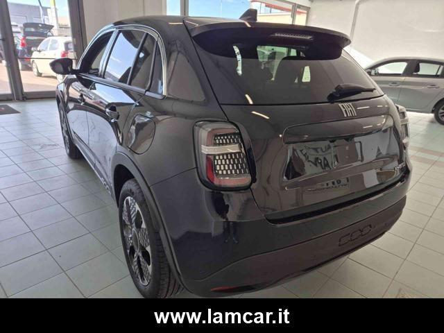 FIAT 600 Hybrid 100 CV DCT MHEV La Prima