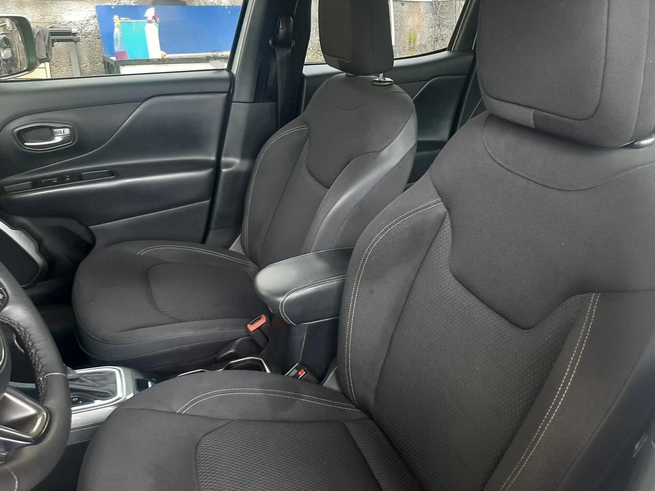 Jeep Renegade 1.6 Mjt DDCT 120 CV Limited