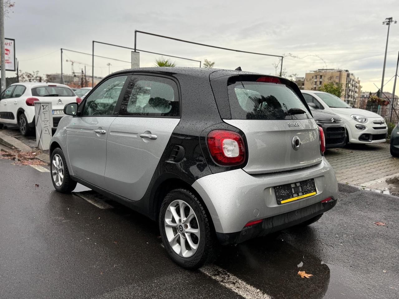 Smart Four Four 1.0 71cv Clima cambio Manuale PDC