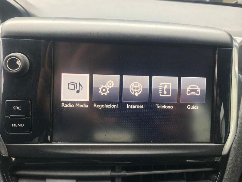 Peugeot 208 PureTech 82 5p. GPL Allure