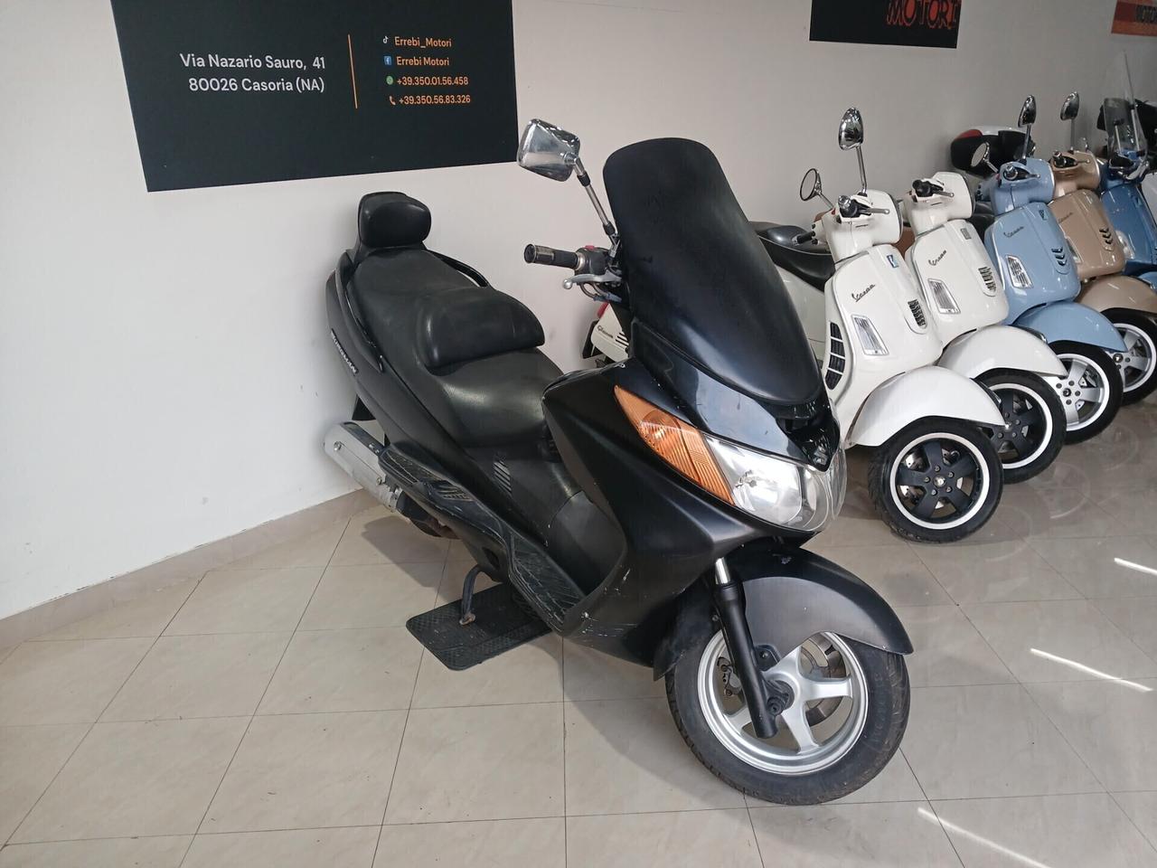 Suzuki Burgman 400