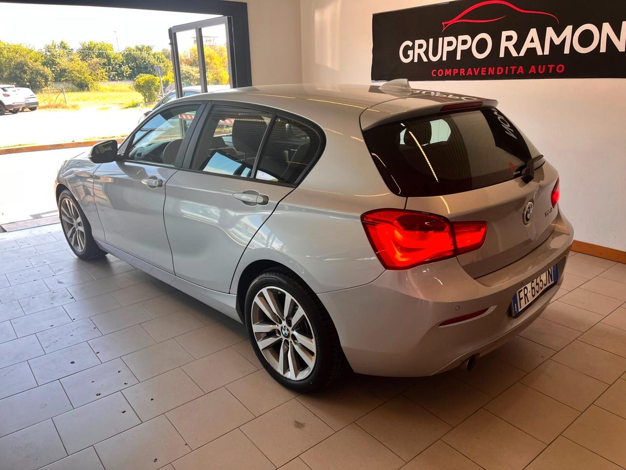 Bmw 116 116d 5p. Business