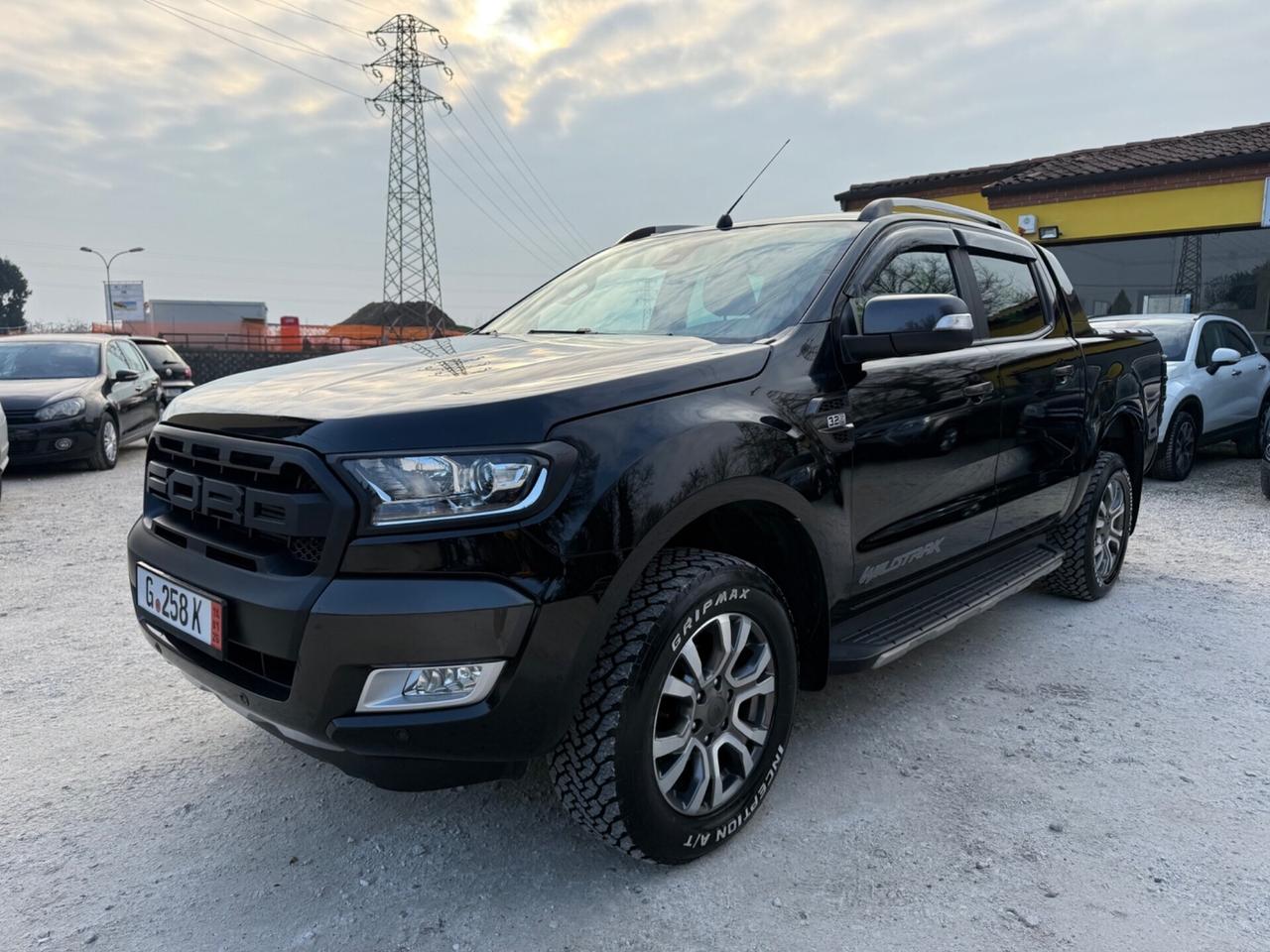 Ford Ranger 3.2 TDCi DC Wildtrak SHADOW BLACK