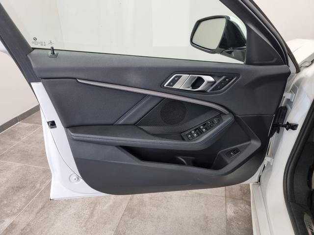 BMW 116 i 5p. Msport