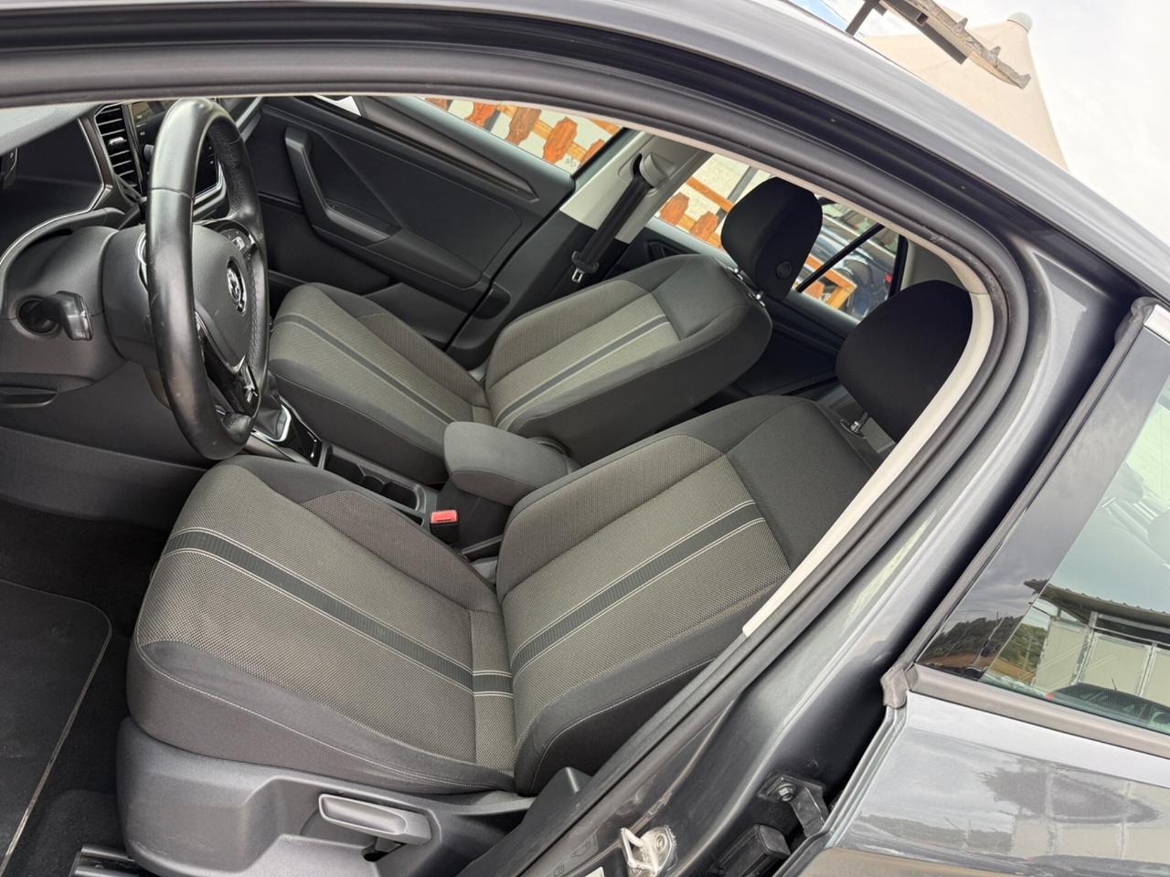 Volkswagen T-Roc 1.6 TDI Advanced BlueMotion