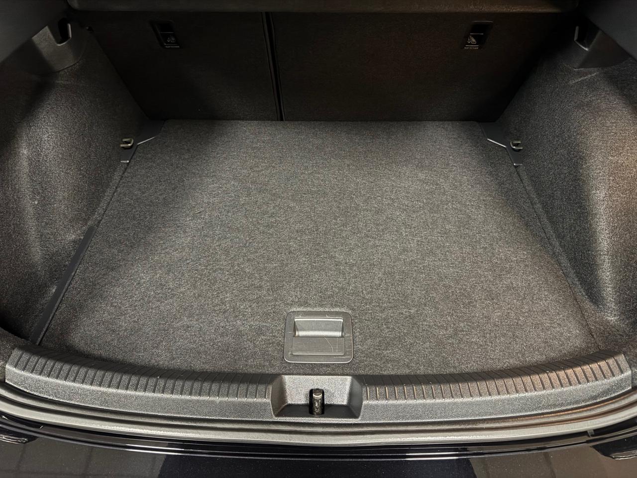 Volkswagen Taigo 1.0 tsi R-Line 115cv Tetto Apribile