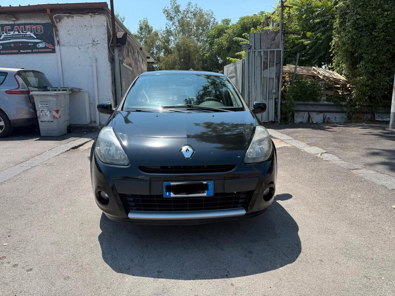 Renault Clio 1.2/gpl di serie 2012 auto impeccabile