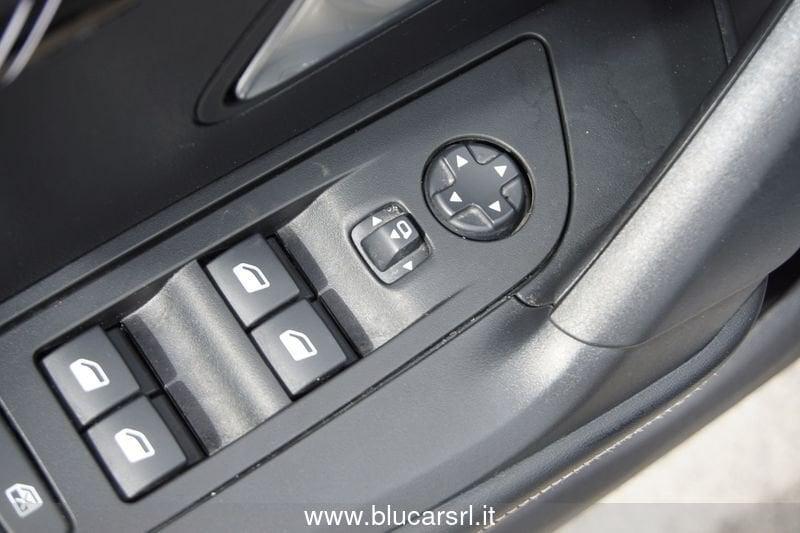 Peugeot 2008 PureTech 100 S&S Allure