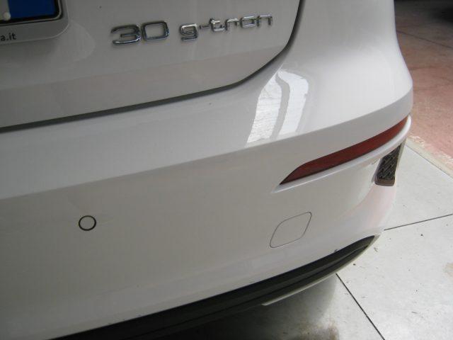 AUDI A3 SPB 30 g-tron S tronic Business