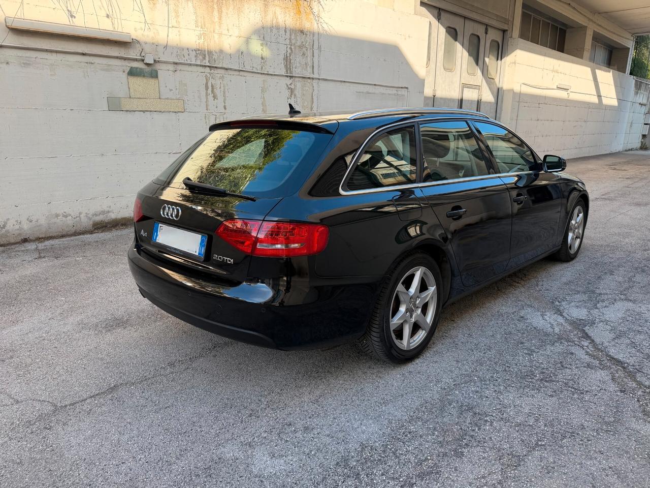 Audi A4 Avant 2.0 TDI 143CV AUTOMATICA