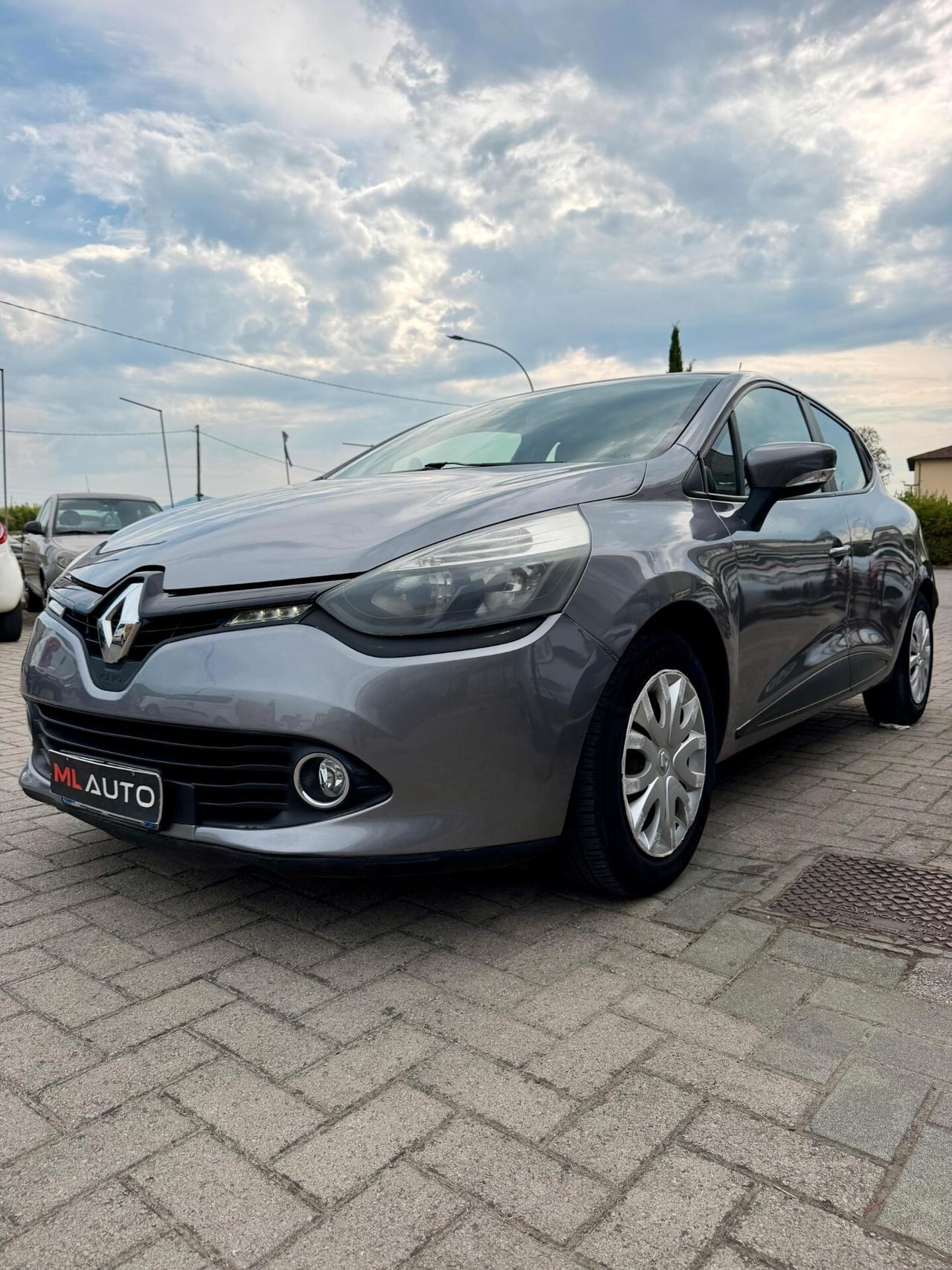Renault Clio 1.2 75CV 5 porte Live - ok neopatentato
