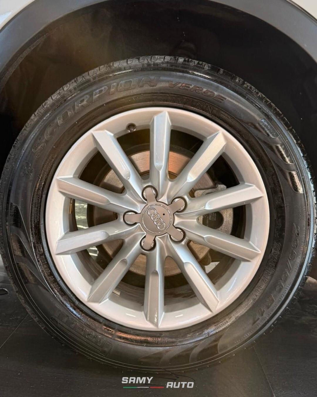 Audi Q3 2.0 TDI 150 CV quattro Business