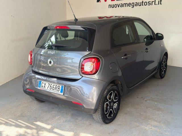 SMART ForFour 70 1.0 Passion