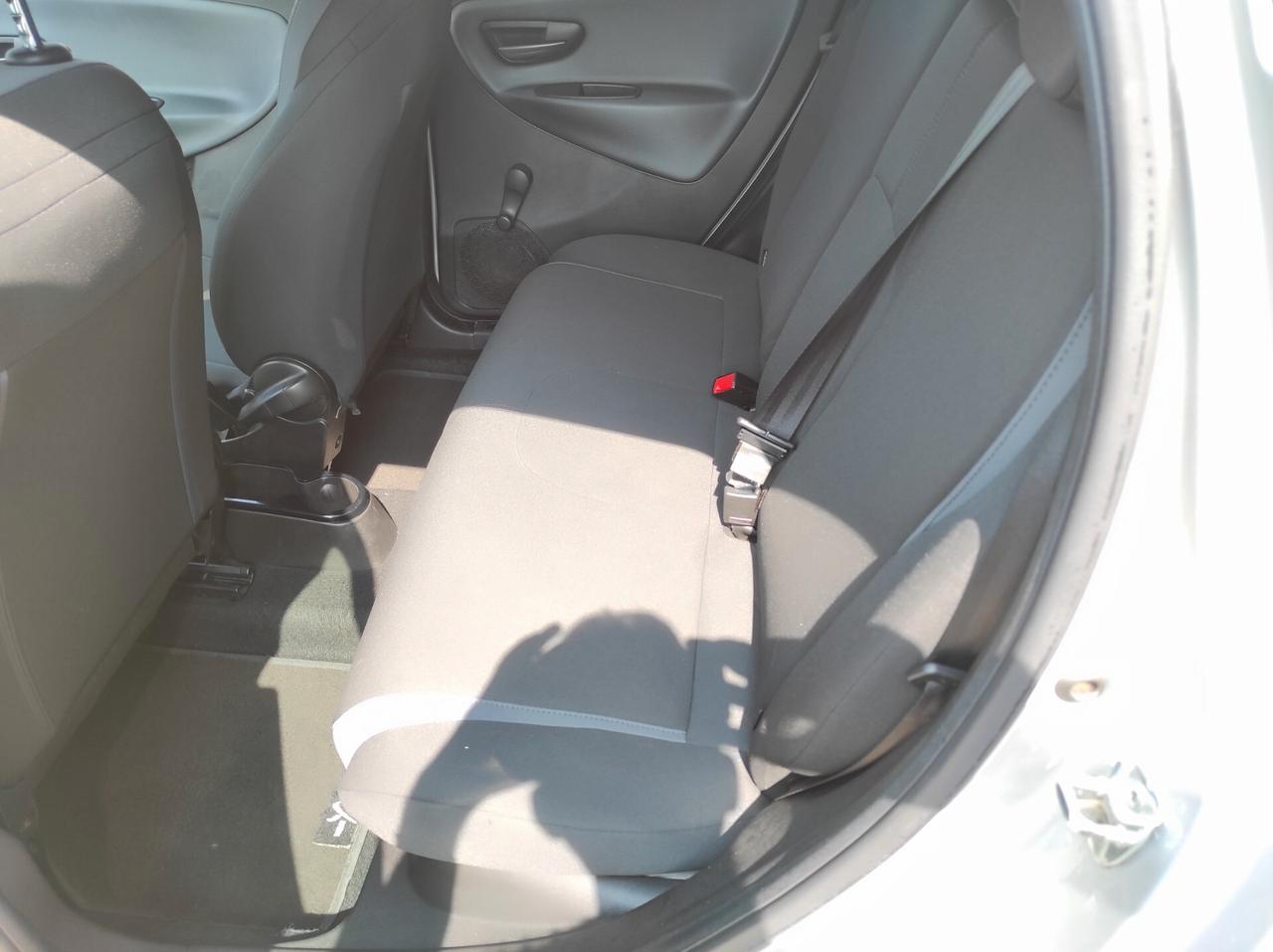 Lancia Ypsilon 2016 1.2 benz Bluetooth Comand V