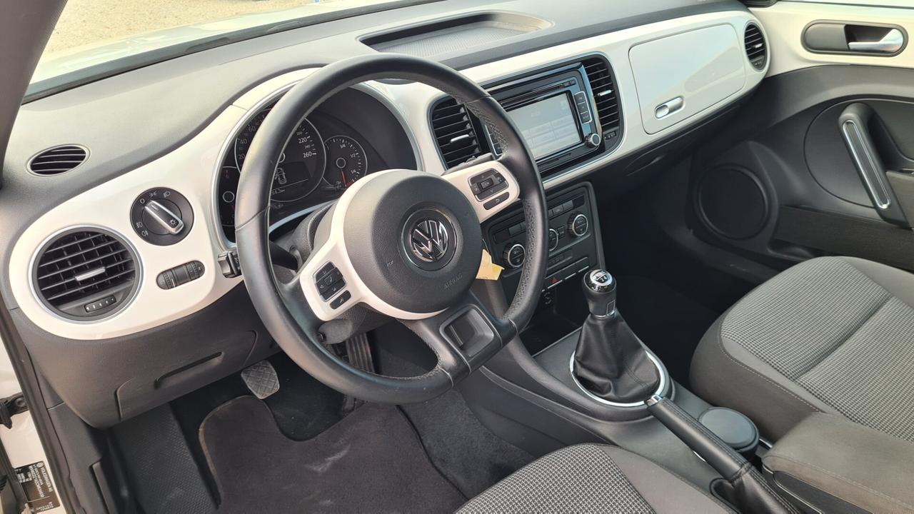 Volkswagen Maggiolino 1.6 TDI Design