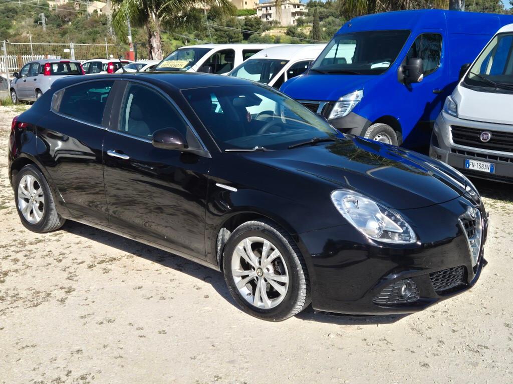 Alfa Romeo Giulietta 1.6 JTDm-2 105 CV Distinctive