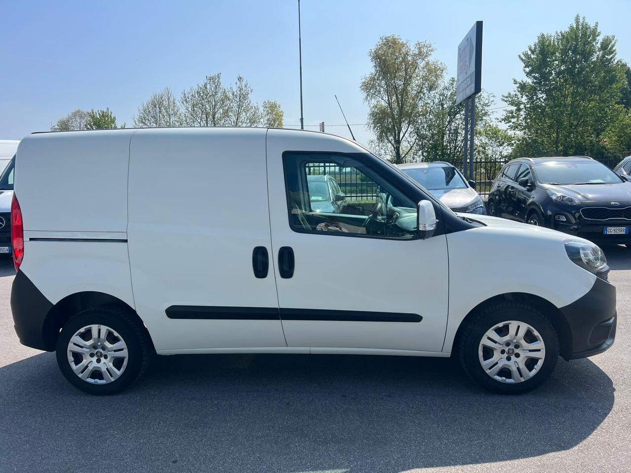 Fiat Doblo 1.3 MJT 3 POSTI PL-TN Cargo Maxi Lamierato SX