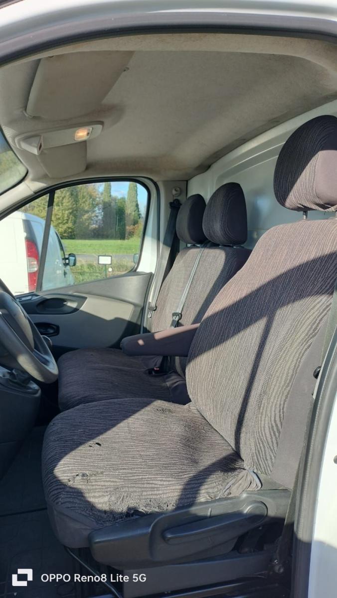 RENAULT trafic T27 1.6 dci 145cv L1H1 S&S E6 trafic T27 1.6 dci 145cv L1H1 S&S E6 IVA COMPRESA